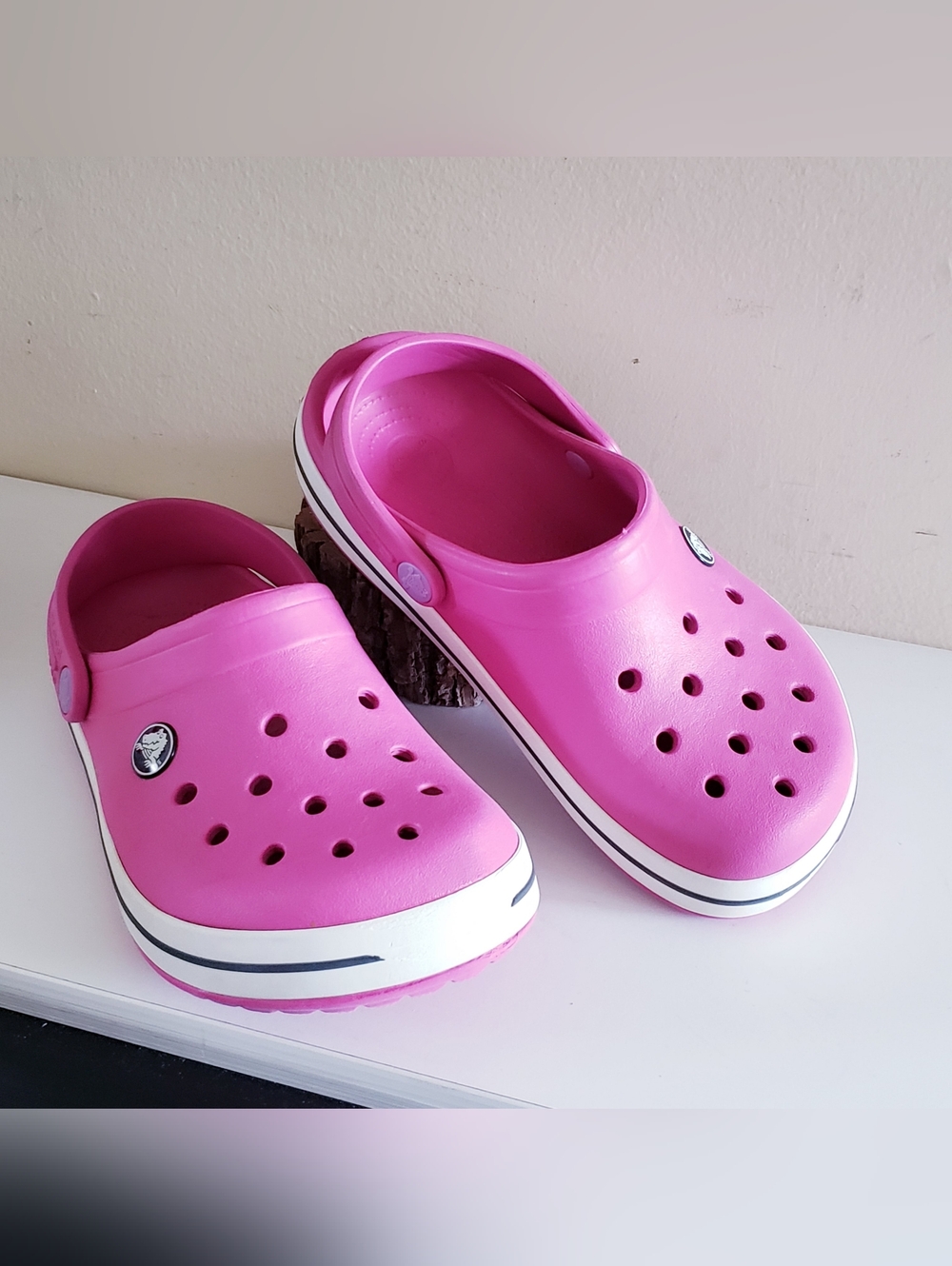 CROCS Classic Clogs - J2 🚫FINAL